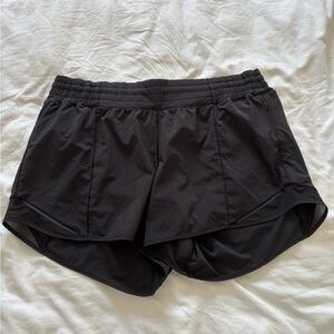 Lululemon Hotty Hot shorts